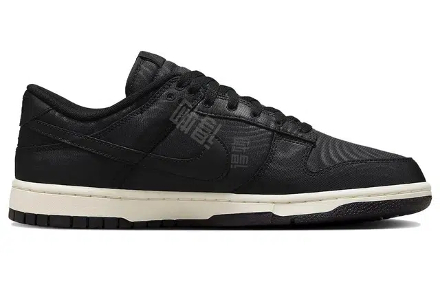 Nike Dunk Low Black Canvas