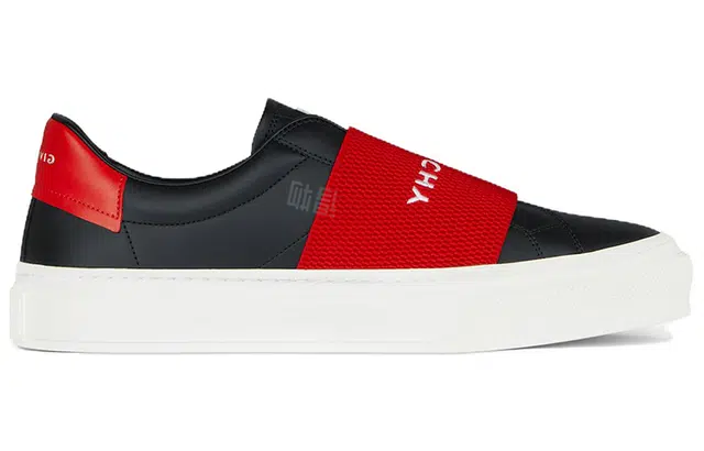 GIVENCHY City Sport