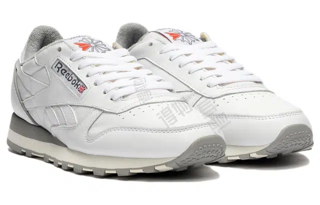 Reebok Classic Leather 40