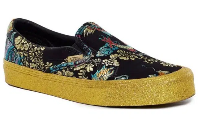 Opening Ceremony x Vans slip-on Good Luck Classic LX