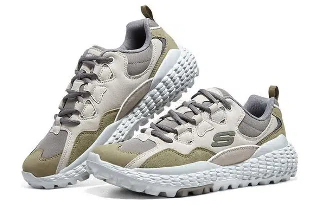 Skechers Monster