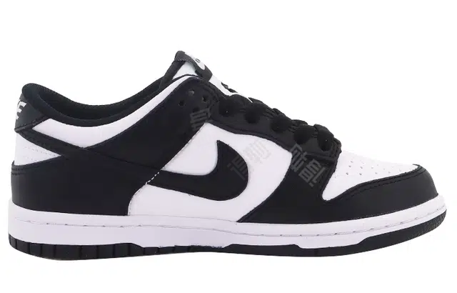 Nike Dunk Low "Black" GS