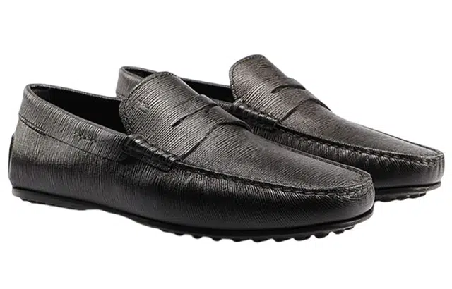 TOD'S