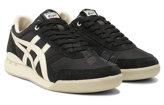 Onitsuka Tiger Ultimate 81 EX