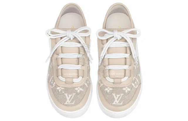 LOUIS VUITTON Monogram