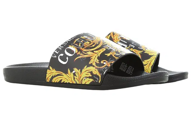 VERSACE JEANS