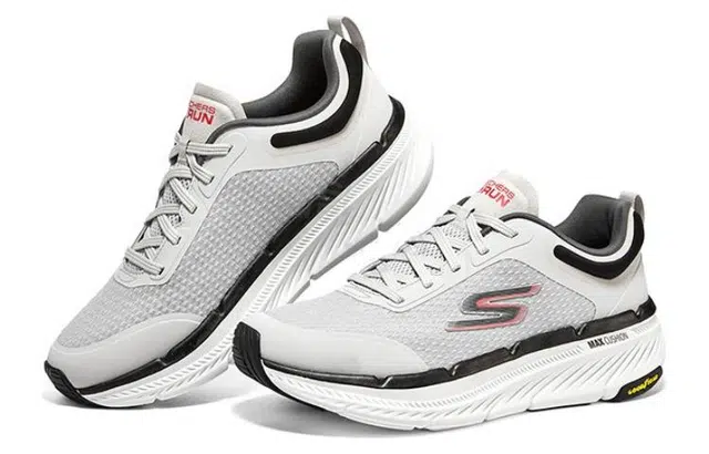 Skechers GO RUN