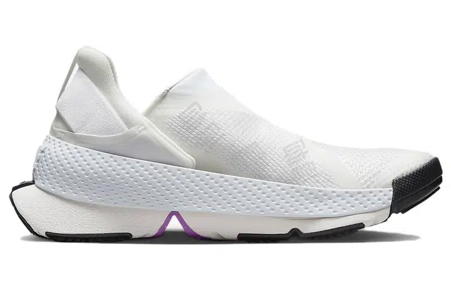 Nike Go FlyEase