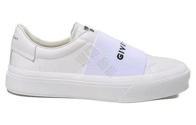 GIVENCHY City Sport