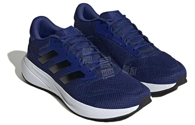 adidas Response Runner