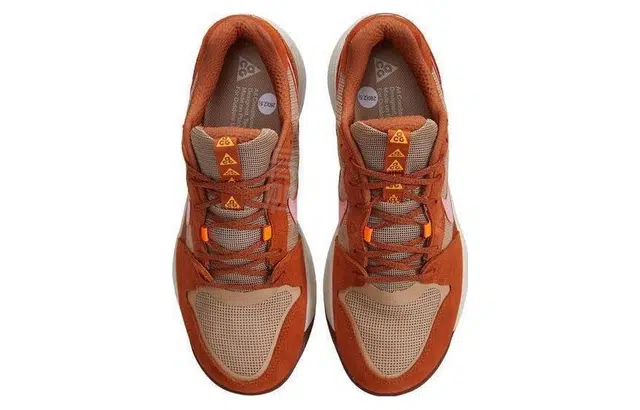 Nike ACG Lowcate