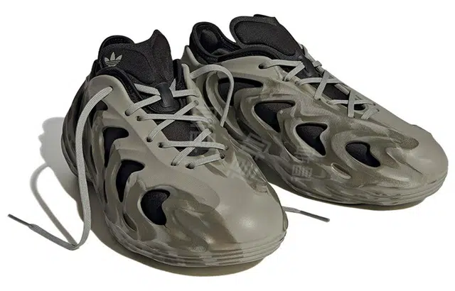 adidas originals AdiFOM Q