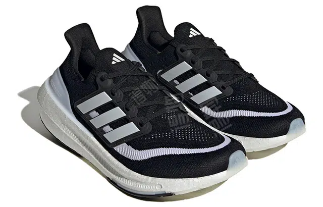 adidas Ultraboost Light