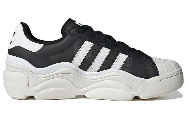 adidas originals Superstar Millencon