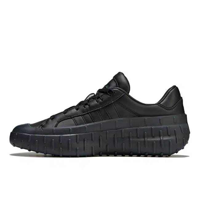 Y-3