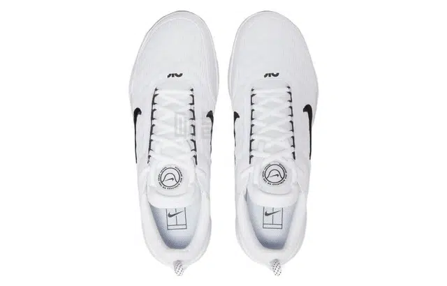 Nike Court Zoom NXT HC