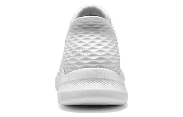 Skechers Go Walk 6 Slip-Ins