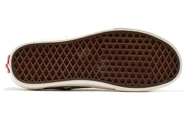 Vans Style 36 Decon VR3 SF White Black