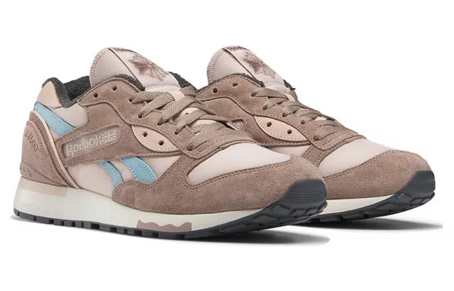 Reebok LX8500