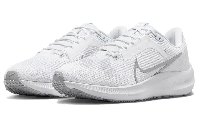 Nike Air Zoom Pegasus 40 40