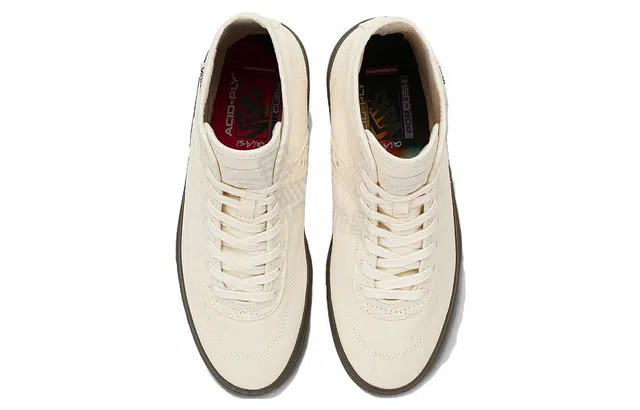 Quasi x Vans