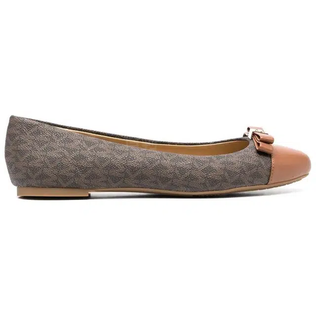 MICHAEL KORS Andrea Logo