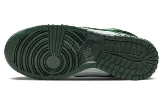 Nike Dunk Low "Team Green and White"