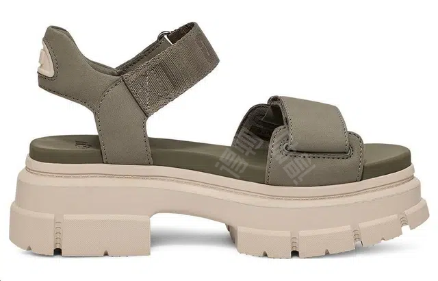UGG