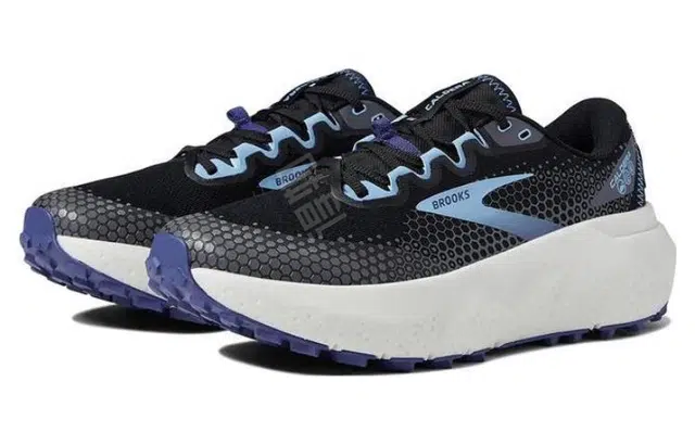 Brooks Caldera 6