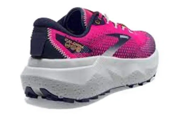 Brooks Caldera 6