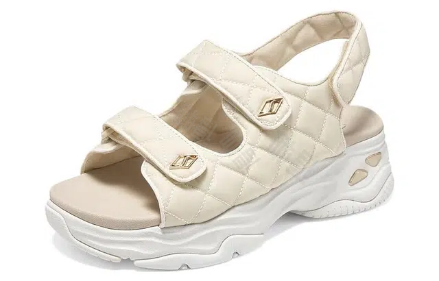 Skechers D'LITES 4.0