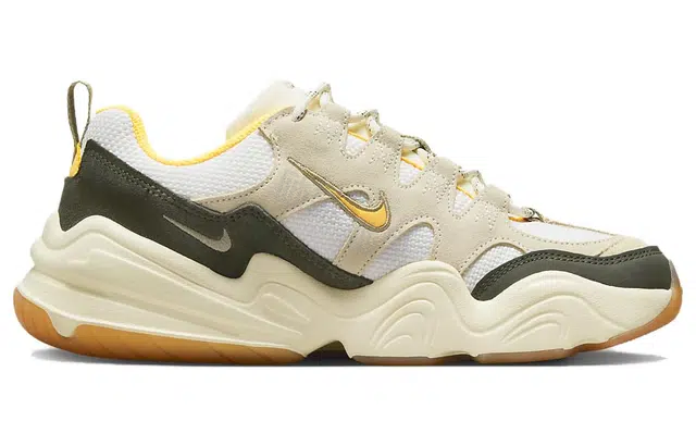 Nike Tech Hera