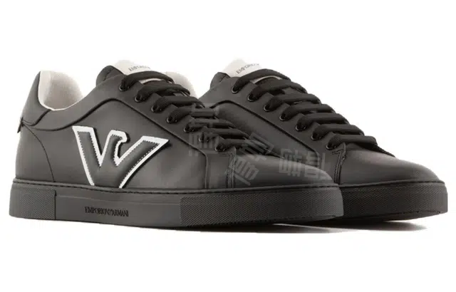 EMPORIO ARMANI