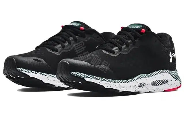 Under Armour Hovr Infinite 3 CN