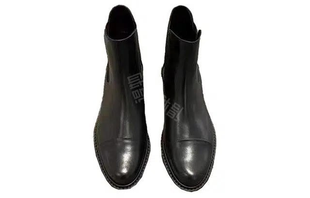 stuart weitzmanSW