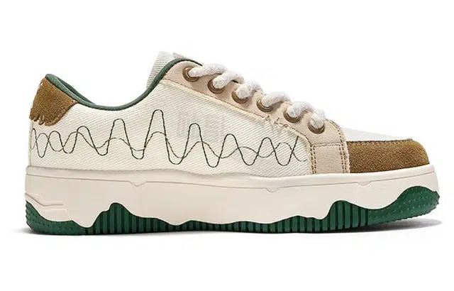x Feiyue