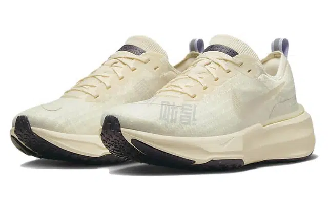 Nike Invincible Run 3