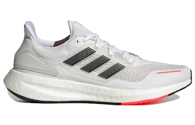 adidas Pureboost 22