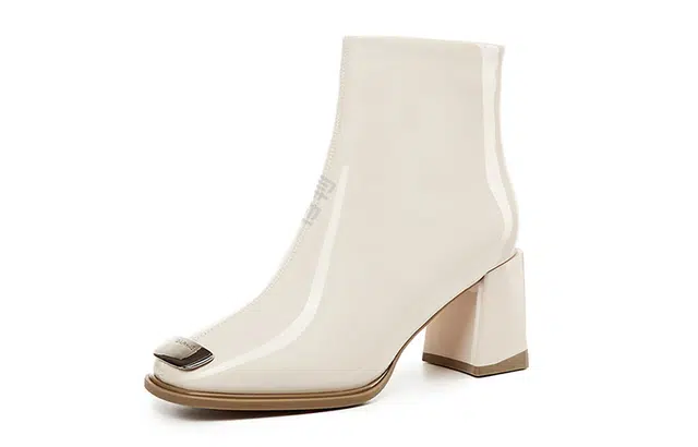 DAPHNE PU 7cm