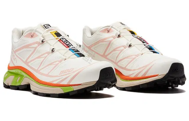 SALOMON XT-6