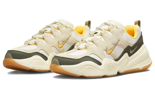Nike Tech Hera