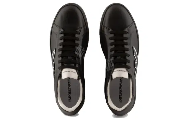 EMPORIO ARMANI