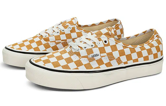 Vans Authentic 44 Dx Classics