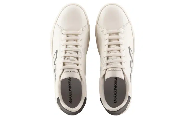EMPORIO ARMANI