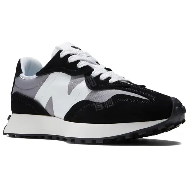 New Balance NB 327