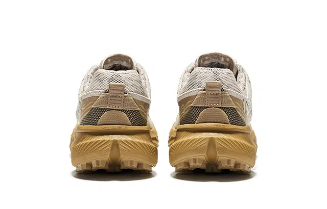 MERRELL Agility Peak 5