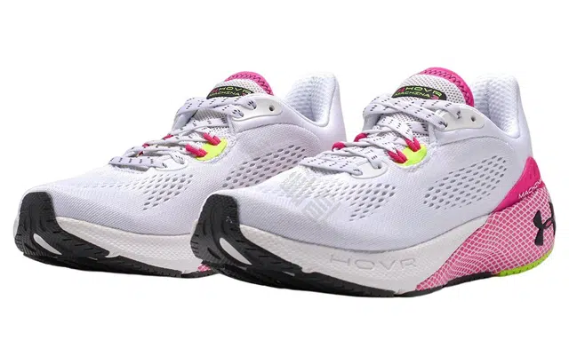 Under Armour HOVR Machina 3