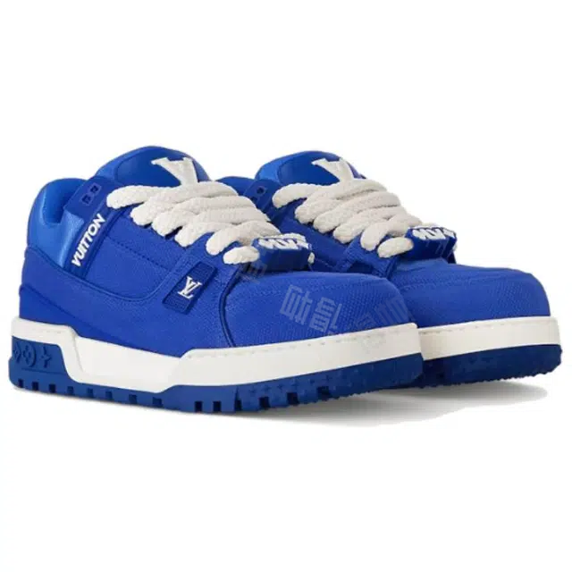 LOUIS VUITTON Trainer Maxi