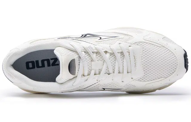 Mizuno Speed 2K