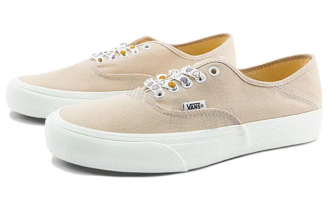 Vans Authentic VR3